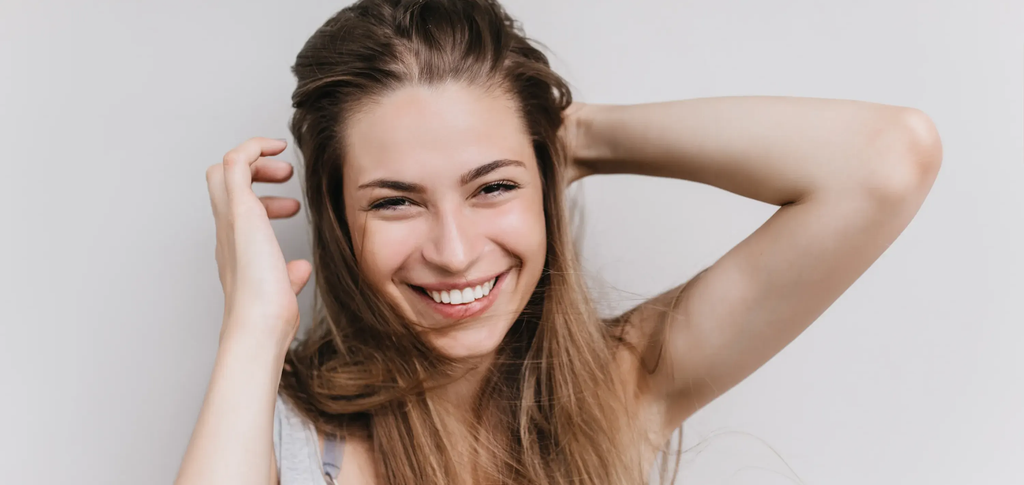 Cheveux blancs chez les jeunes D LAB NUTRICOSMETICS